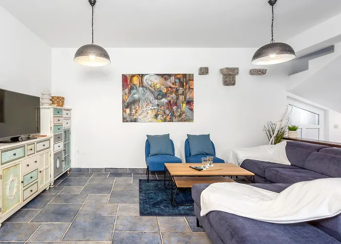 3 Bedroom Awesome In * Kornić